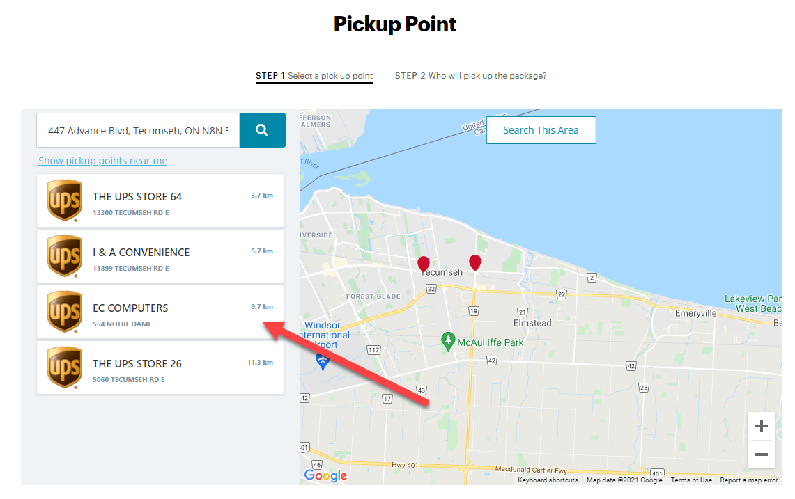 The pickup point screen for UPS displaying a map on the right and a list of available pickup points to the left. An arrow points to a pickup point that's convenient for the one who'll pick up the package.