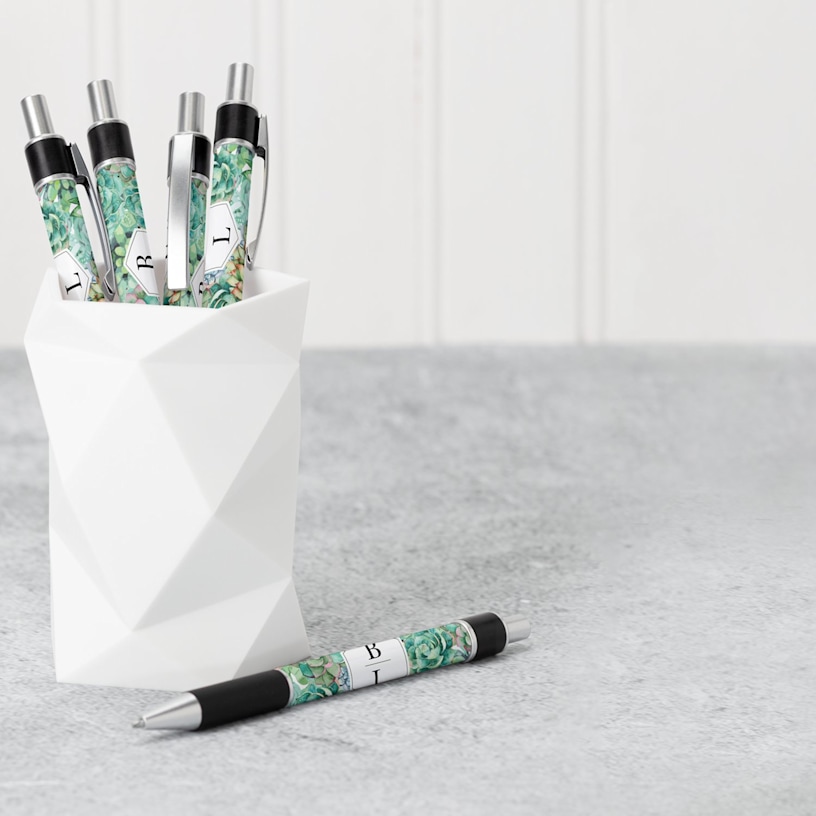 Personalised Pens: Create custom and promotional pens | Vistaprint