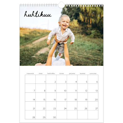 Esimerkki sivusta 4, Seinäkalenterit, vaihtoehto 7
