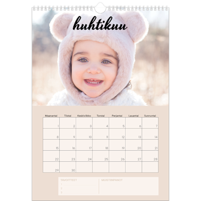 Esimerkki sivusta 4, Seinäkalenterit, vaihtoehto 17