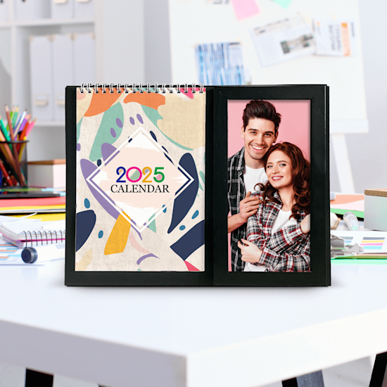 Photo Frame with Desk Calendar > Overview image