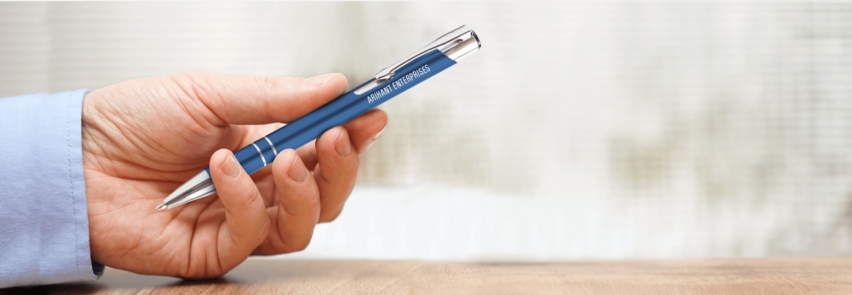 Larger version: personalised sleek pens