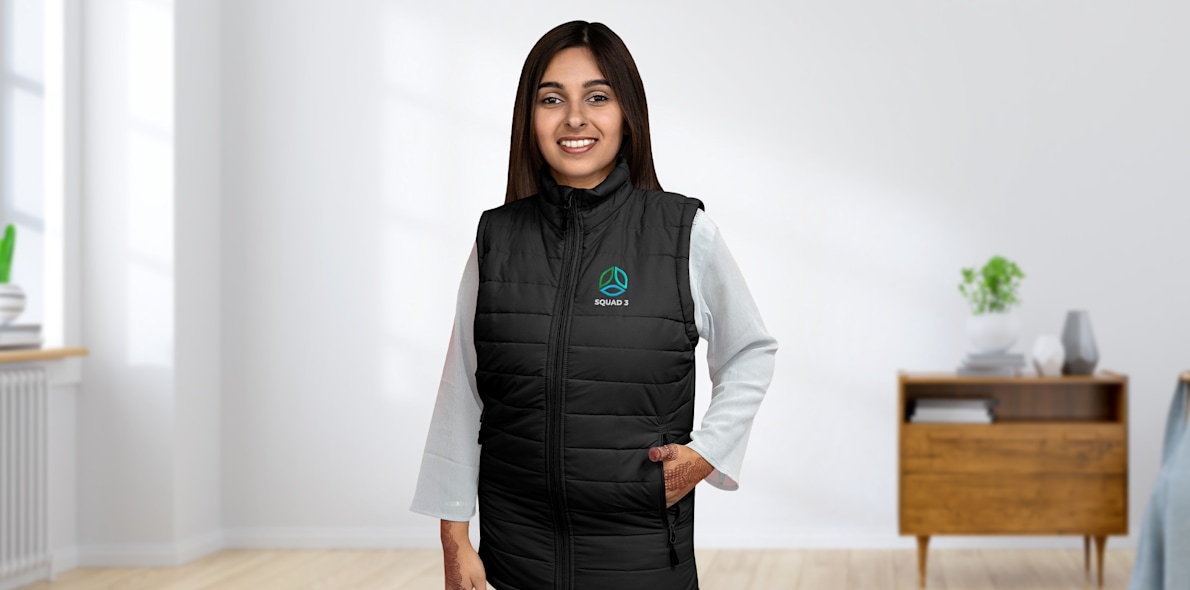 Larger version: Women Sleeveless Puffer Jacket > Hero img1