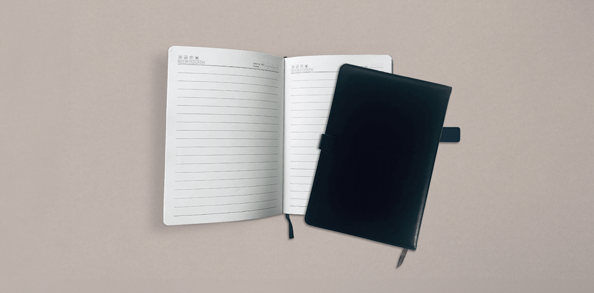 Personalised Diary with Magnetic Lock > Hero img3