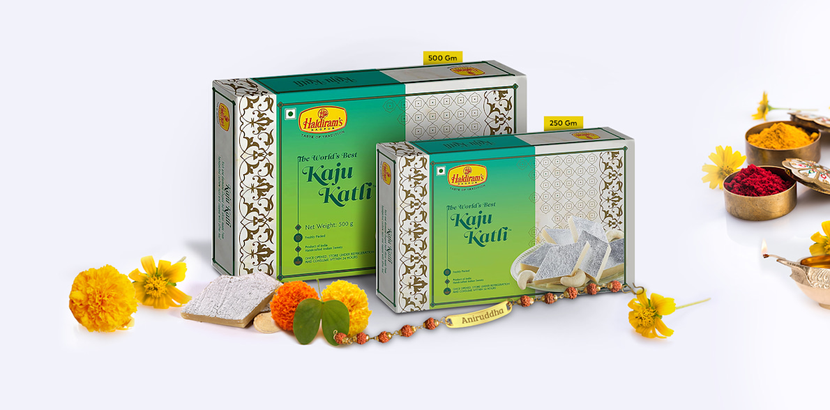 Personalised Rakhi with Kaju Katli > Hero img3