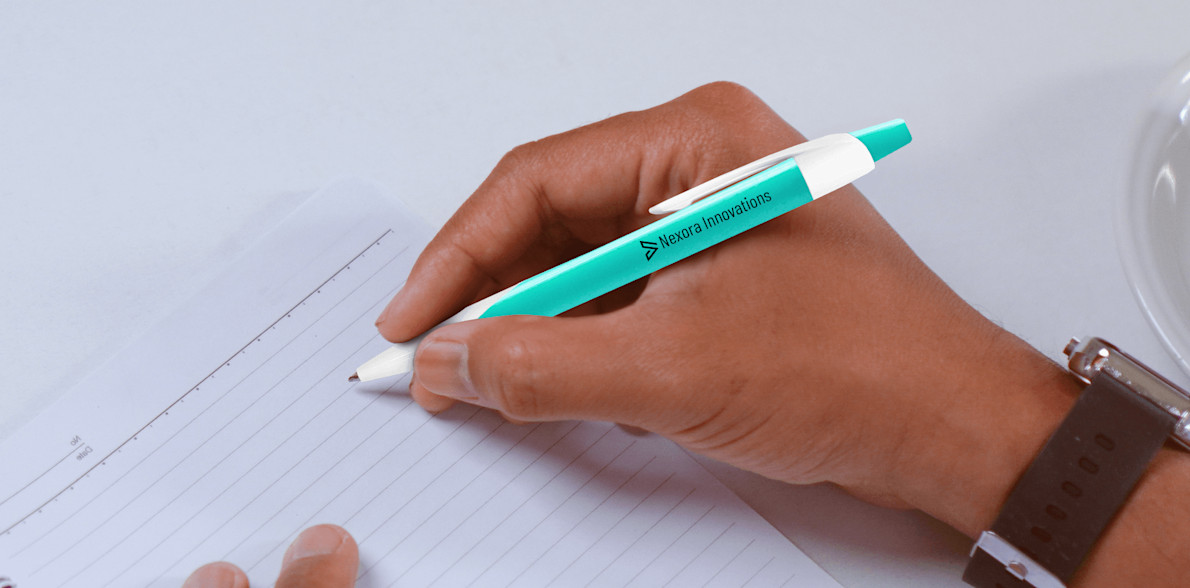 Larger version: New Plastic Ball Pens > Hero img1