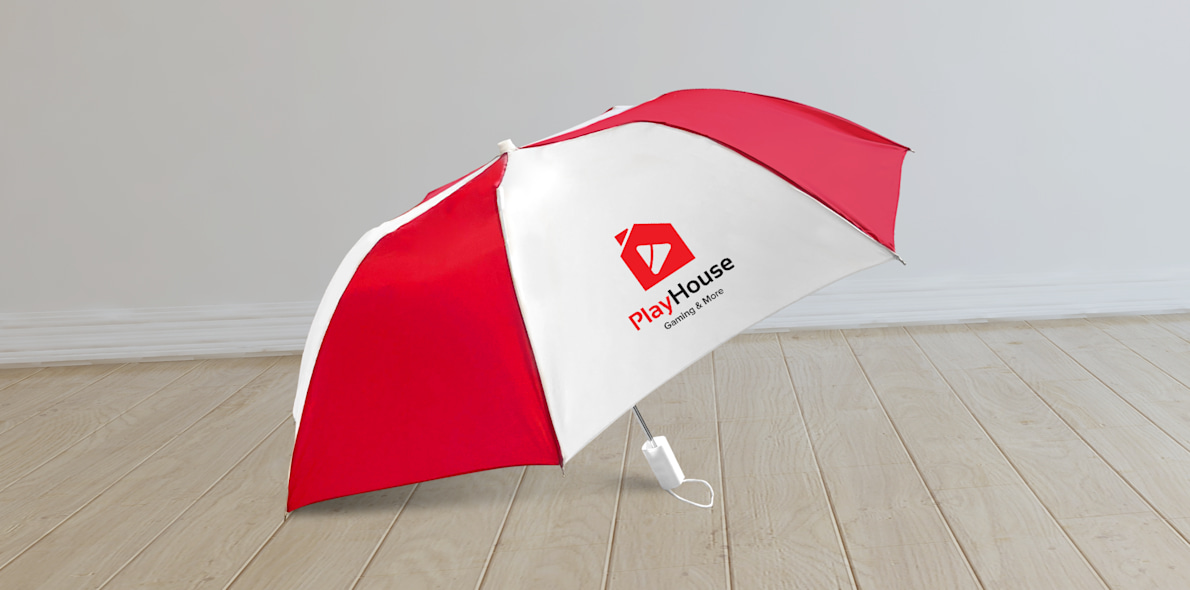 Two Folds Umbrella > Hero img1