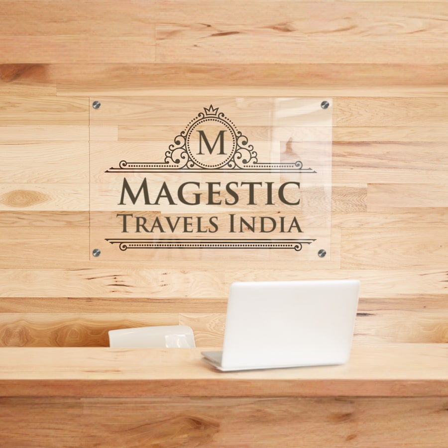 Acrylic signs > Hero Img5