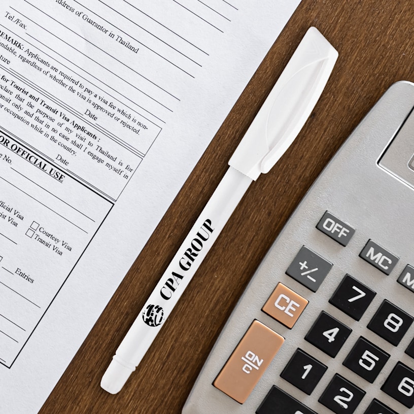 White Cap Model > Hero Image 02