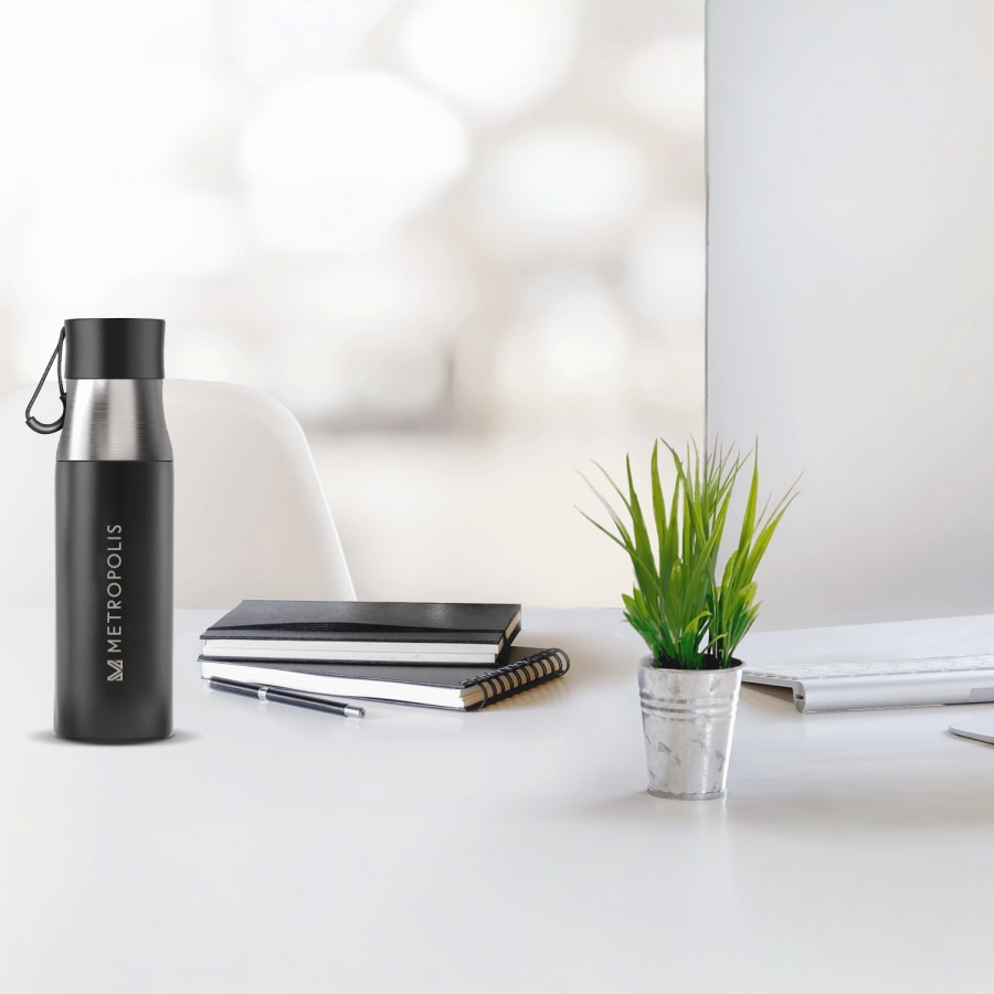 Vacuum Insulated Flasks > Hero img1