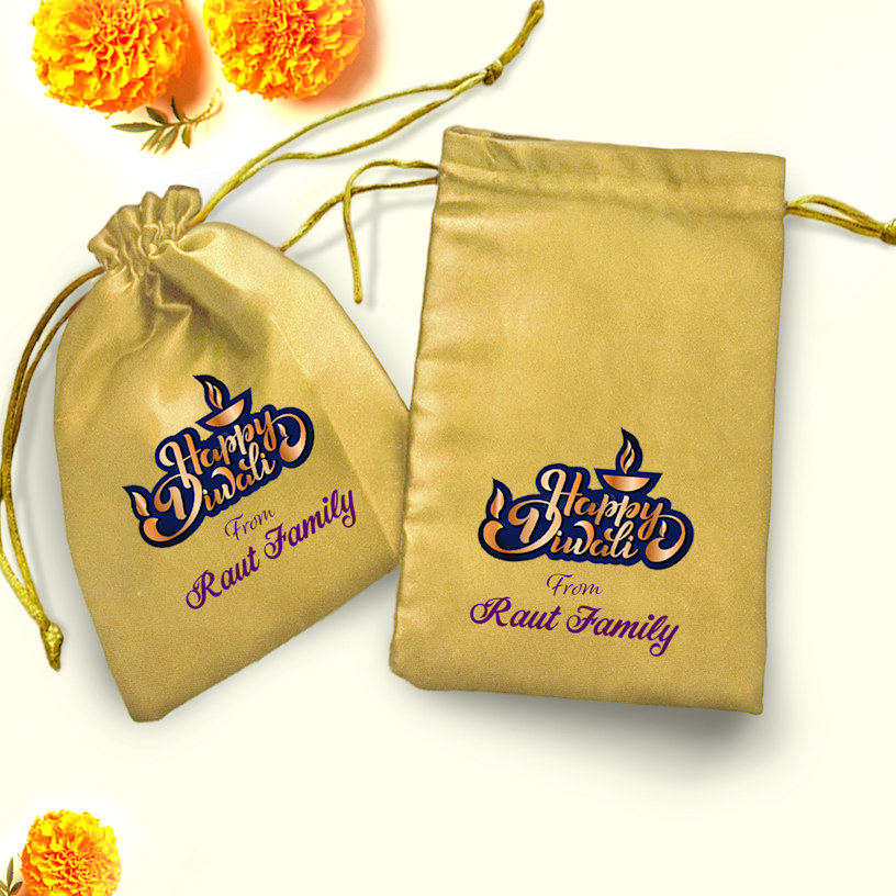 Golden Pothli > Hero Image 01