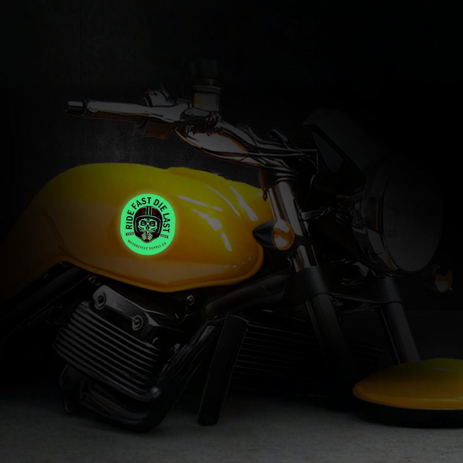 Glow in the Dark Stickers > Hero img3