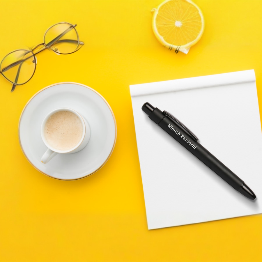 Japan Full Black Ballpoint Pens > Hero img1