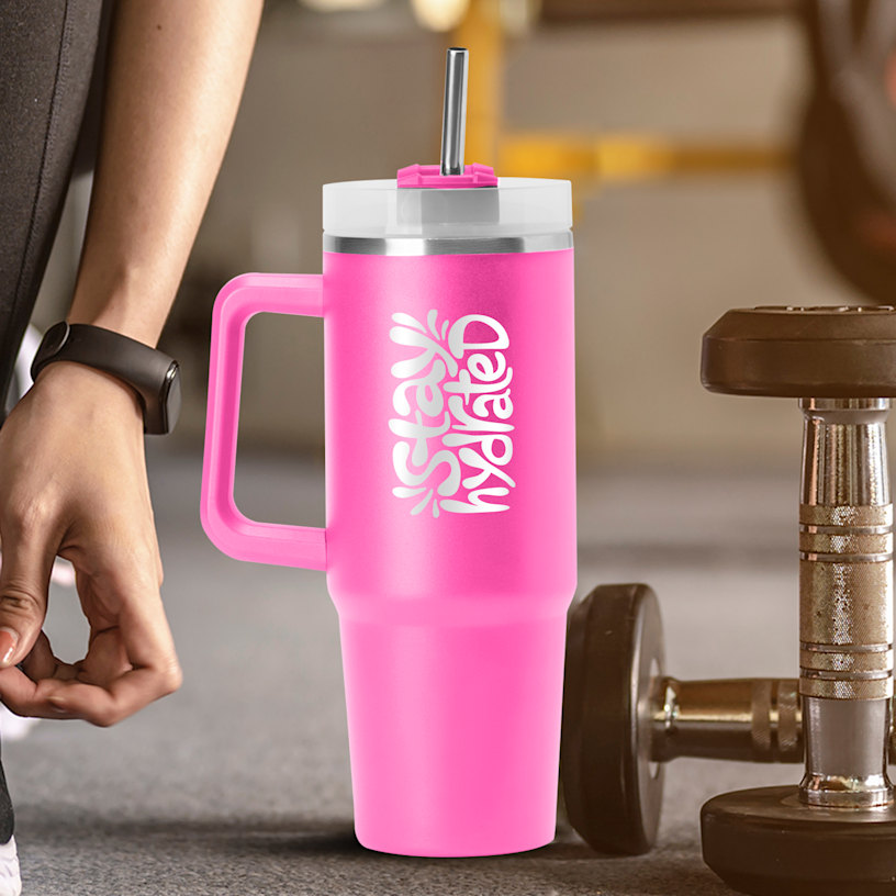 Stanley Tumbler > Hero img3