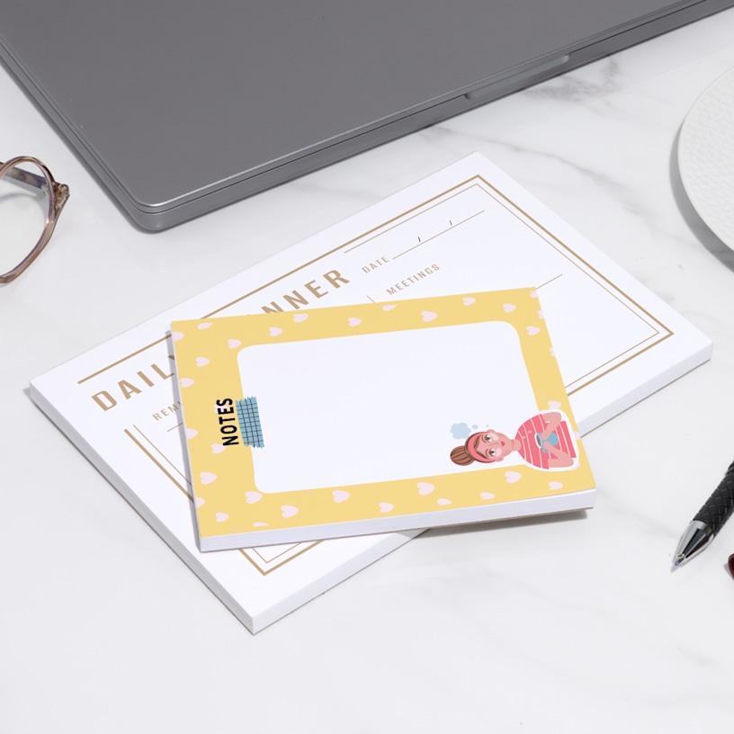 Custom Notepad > Hero Img 02