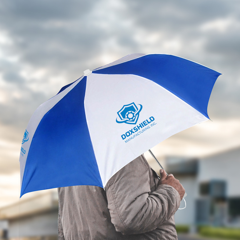 Two Folds Umbrella > Hero img2