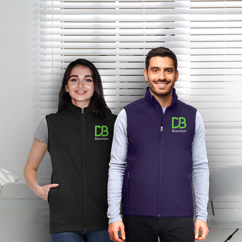 Winter Jacket - Sleeveless > Hero img 3