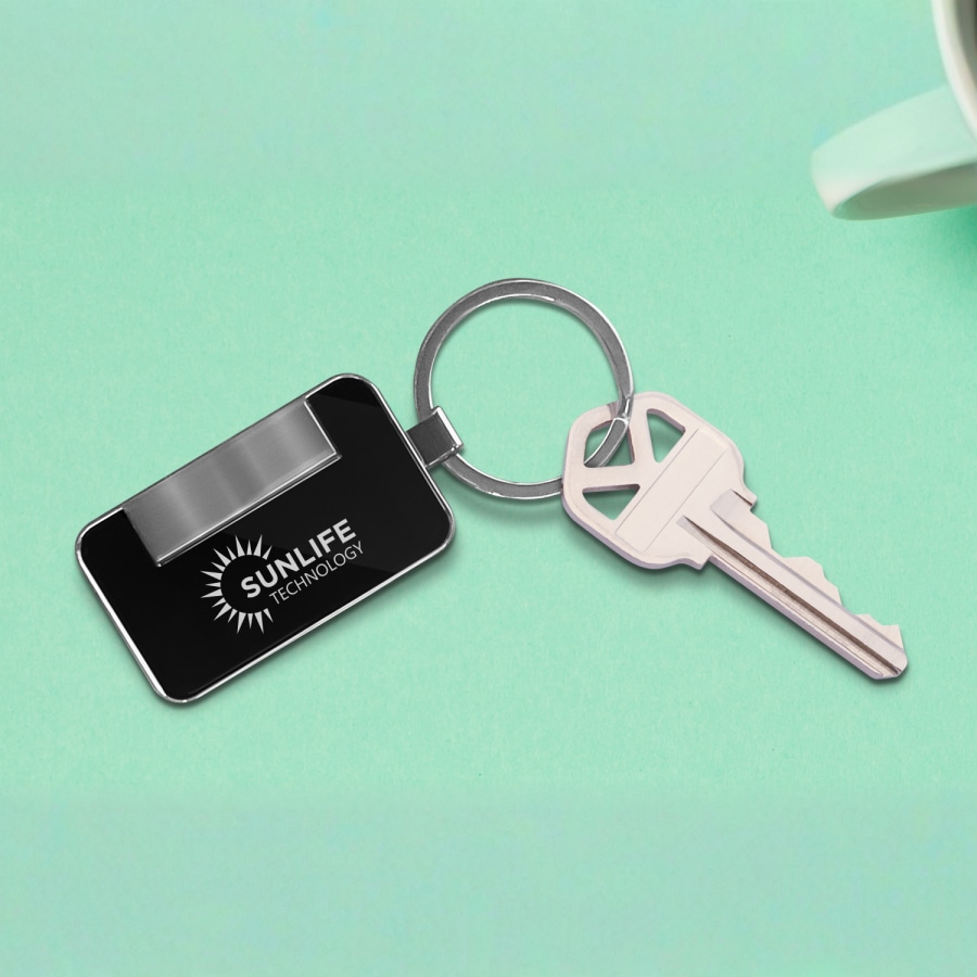 Rectangle Metal Keychain > Hero img2
