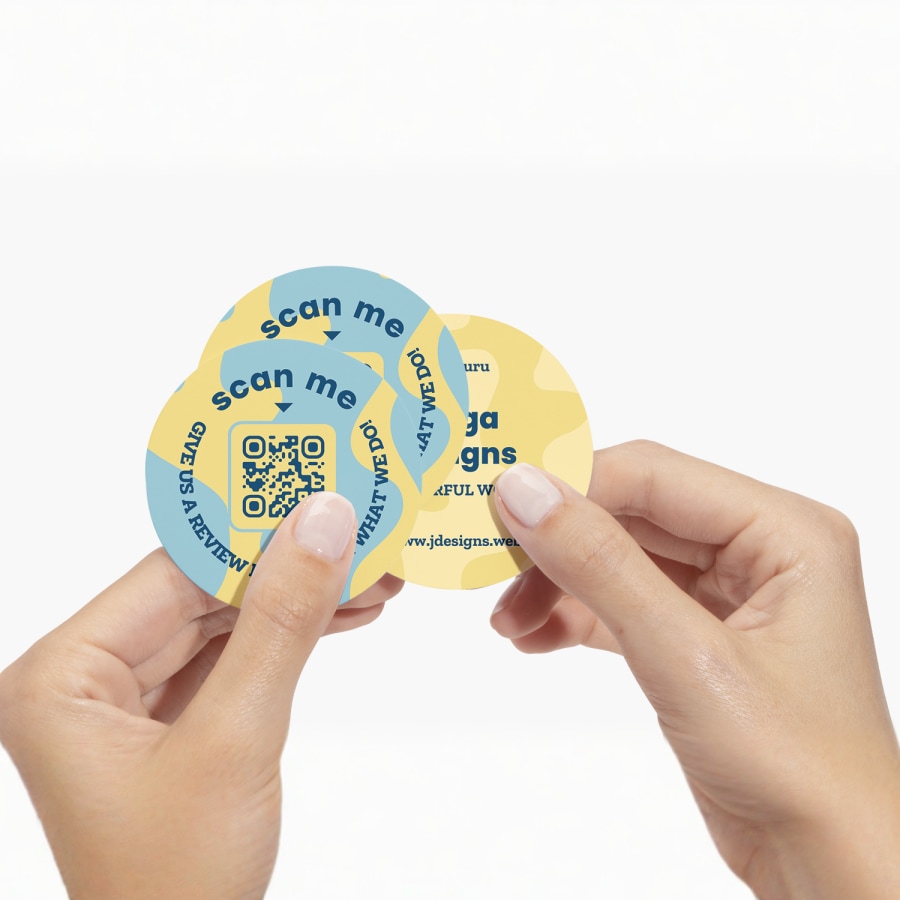 Circle Business Cards > Hero img3