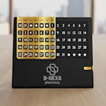 Perpetual Desk Calendar - Black >Hero img 02