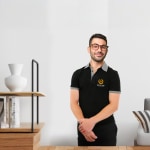 Contrast Collar Polo T-Shirts > Hero img2
