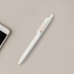 Full White Pen >Hero Image 03
