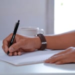 Triangle Wire Clip Ball Pens > Hero img2