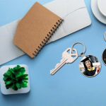 Photo Keychains > Hero img3