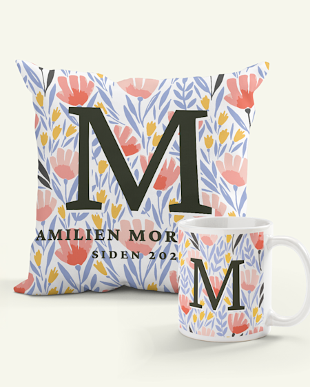 Monogram med blomsterramme