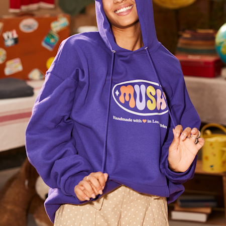 Hoodies & Sweatshirts