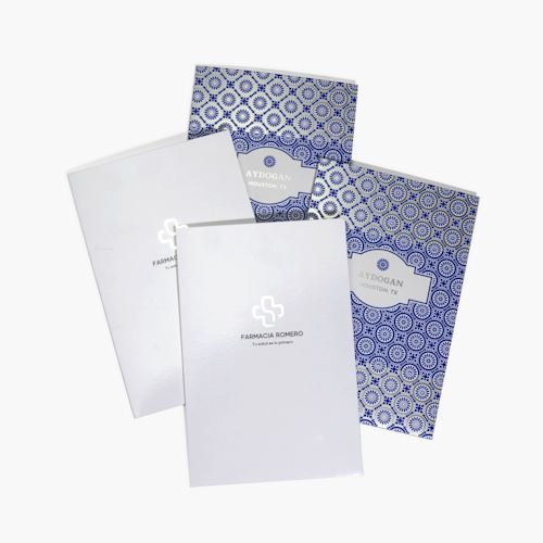 Carpetas de presentación con efecto metálico con marca