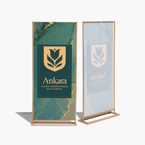 Lonas com suporte de madeira