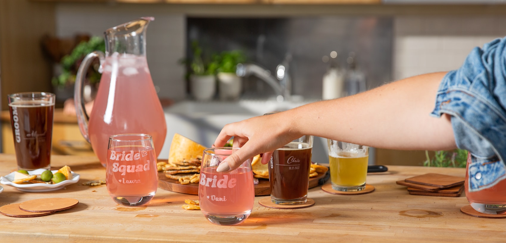 Etched Stemless Wine Glasses 2