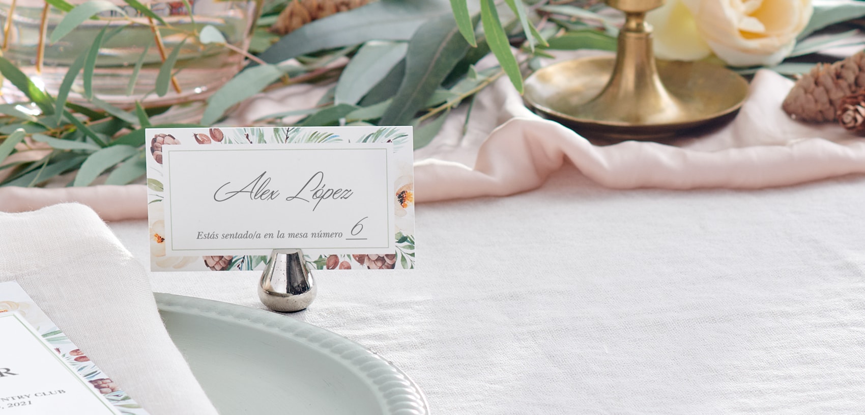 tarjetas marcasitios para boda con diseño floral