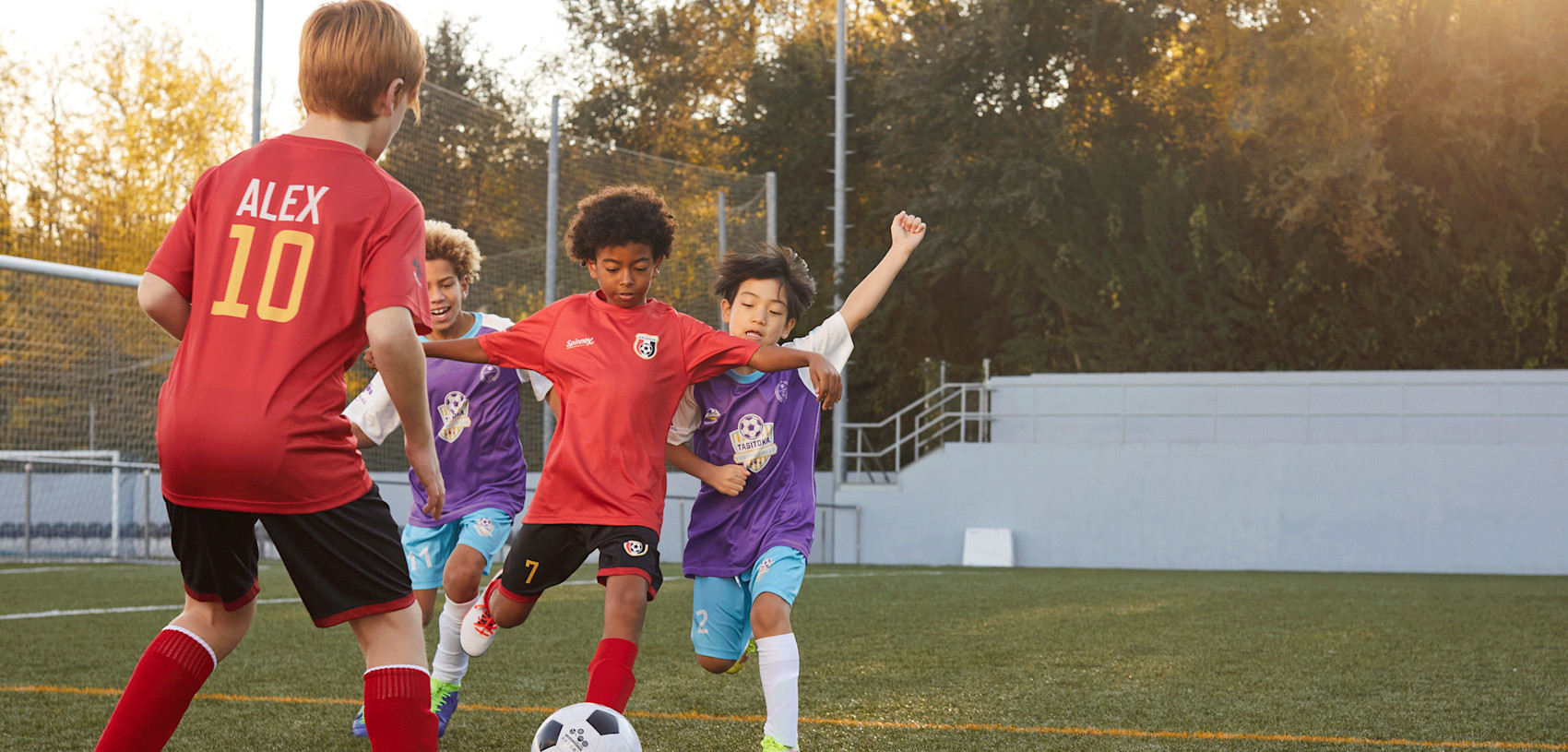 MEDUOLA Maillot Et Short De Football Personnalisés – Nom, Numéro & Nom D’Équipe – Tissu Respirant Séchage Rapide – Enfant & Adulte
