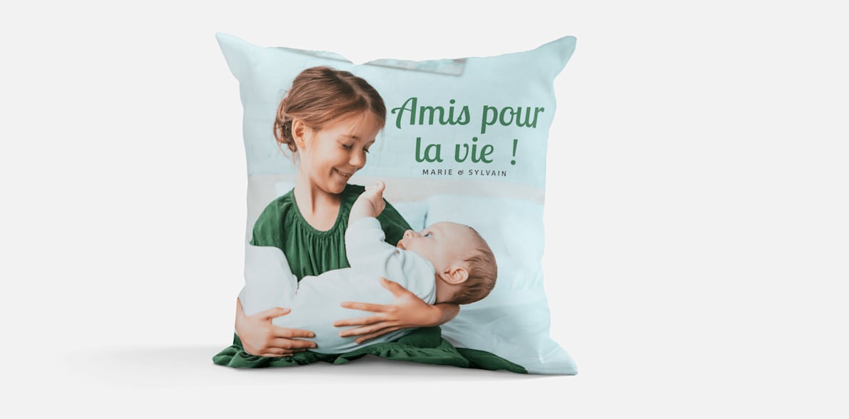 coussin photo personnalisé avec photo et noms d’enfants