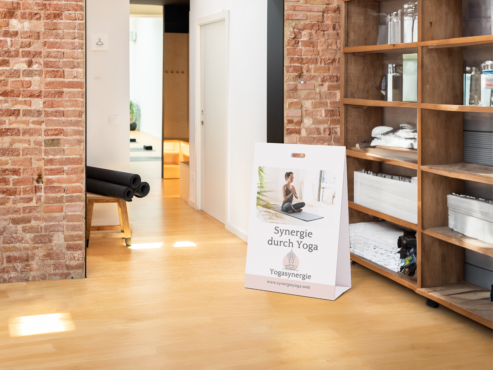 Werbeaufsteller aus Hohlkammerplatten 2