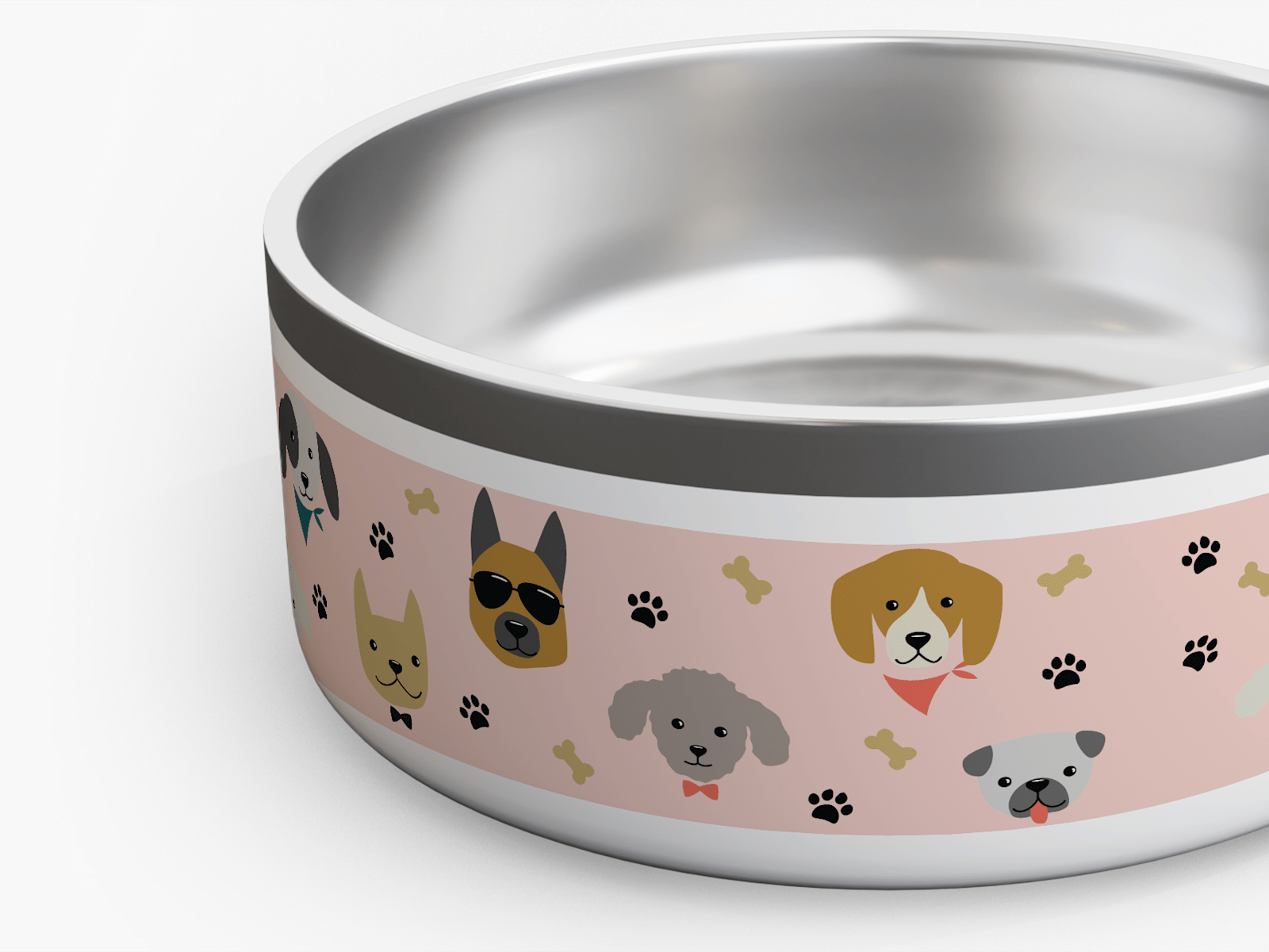 Ein rosafarbener, personalisierter Futternapf mit verschiedenen Hundeköpfen sowie Hundeknochen und Pfotenabdrücken. 