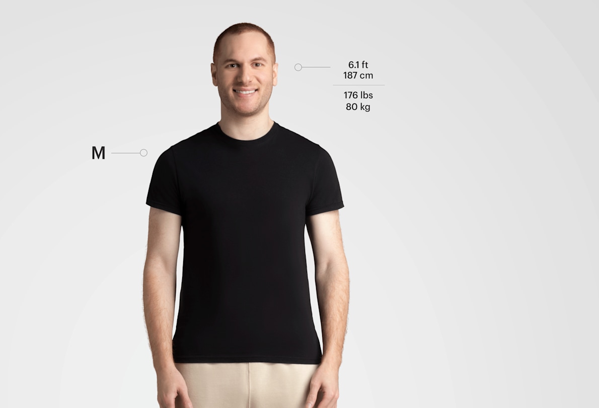 Slim Fit T-shirt - Black - Men