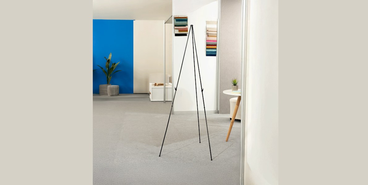 Easels for foam boards and plastic signs Vistaprint