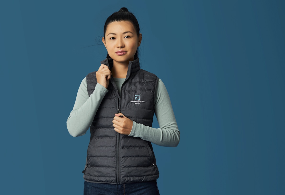 Navy puffer vest womens cheap