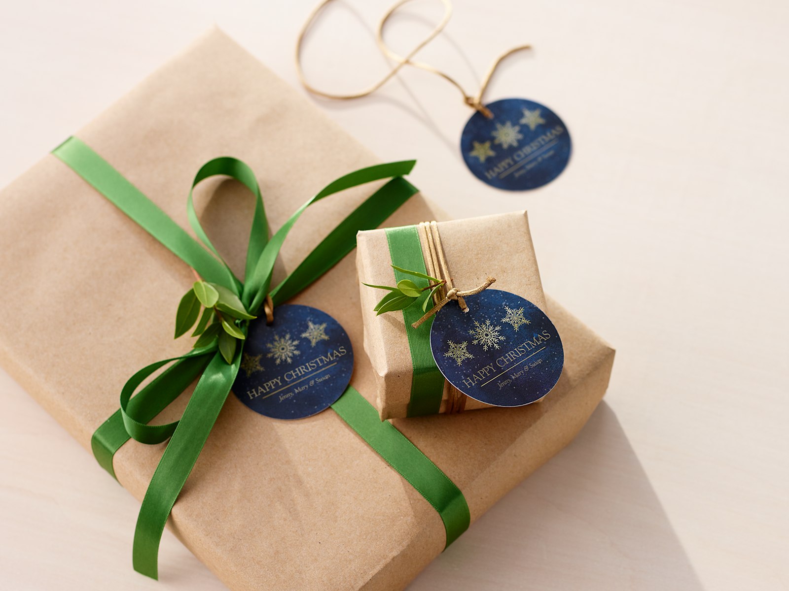 Custom Hang Tags, Clothing Tags & Product Tags | Vistaprint IE