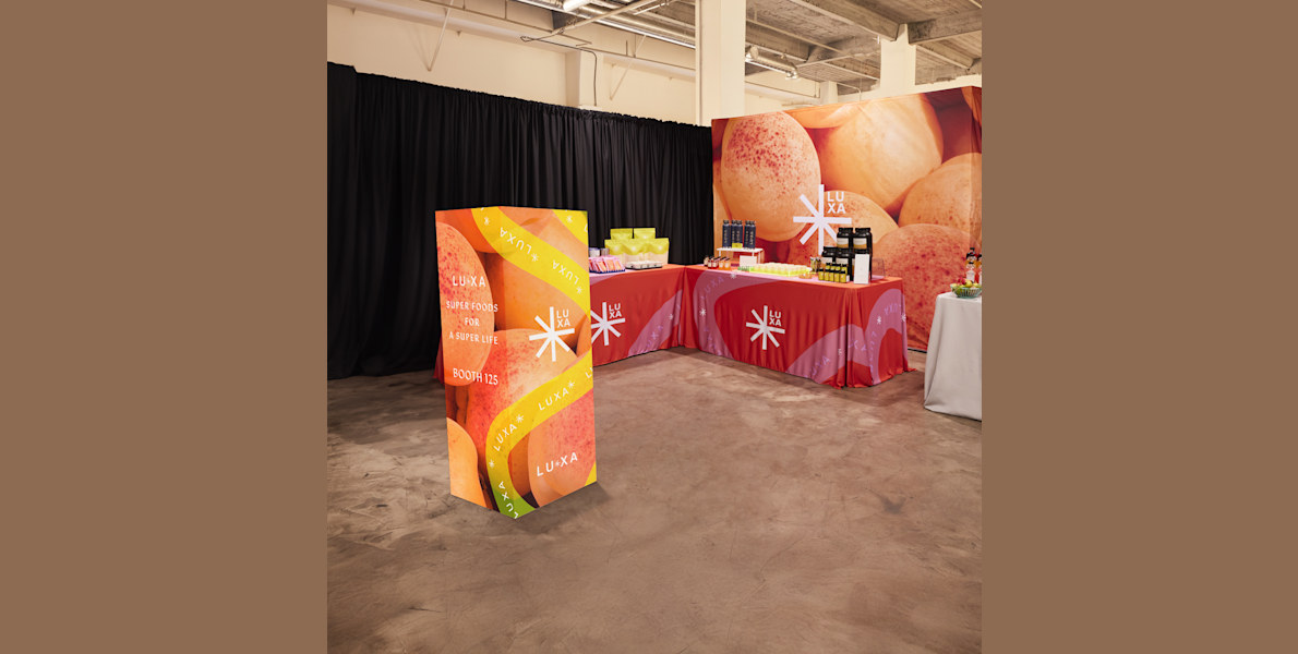 Four-Sided Floor Displays 2
