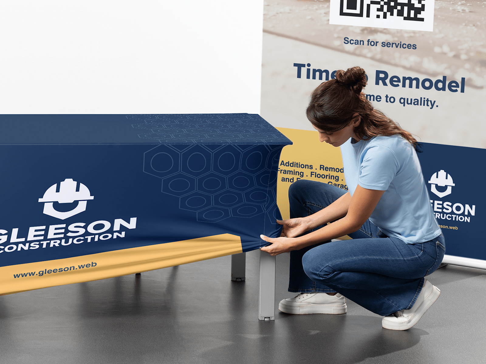 Presentation table covers shop