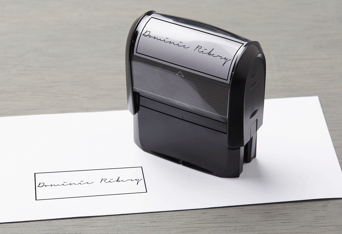 Custom Stamp - 10 Font Options - Self-Inking Name Stamp - 1 Line Custom  Stamp Custom Stamp - Custom Name Stamper - Cursive Calligraphy