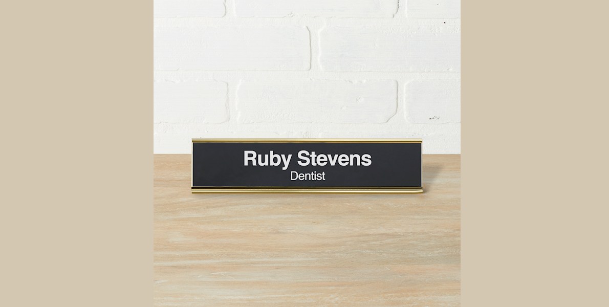 Custom desk hot sale name plates