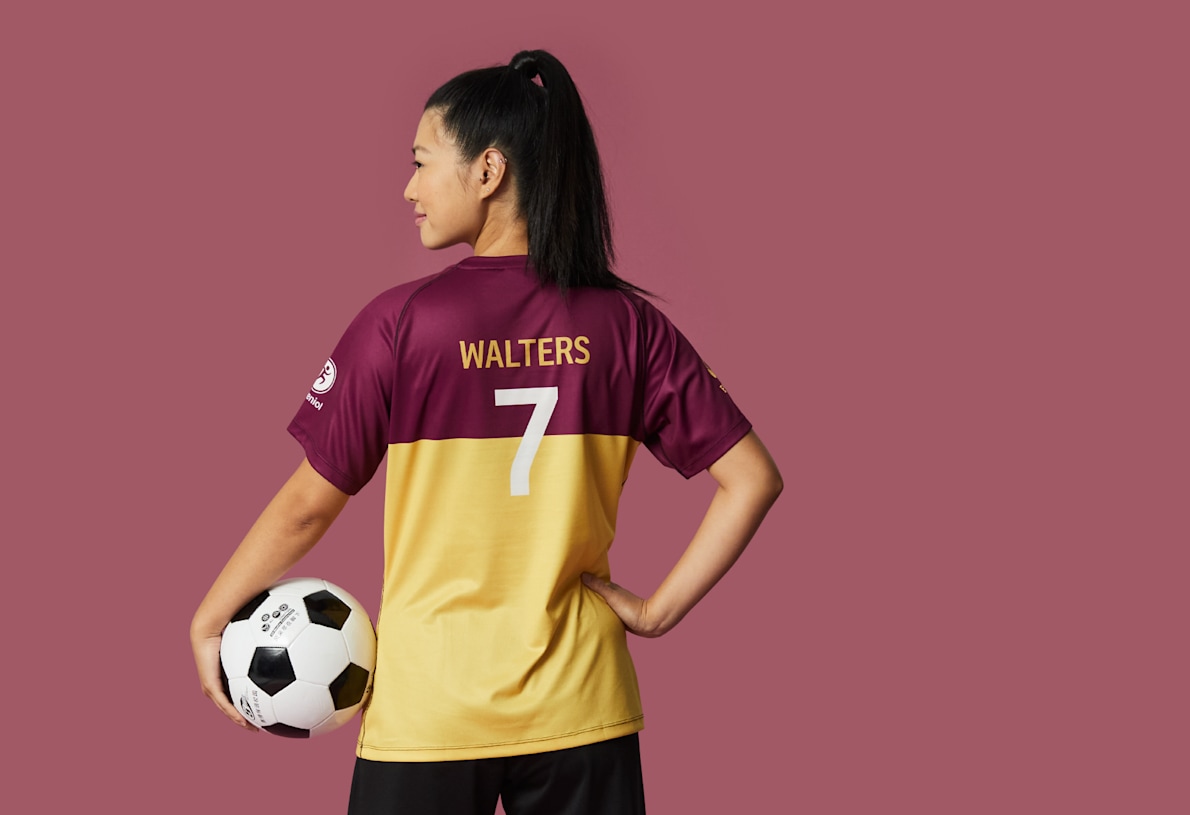 Camiseta de fútbol para mujer 2