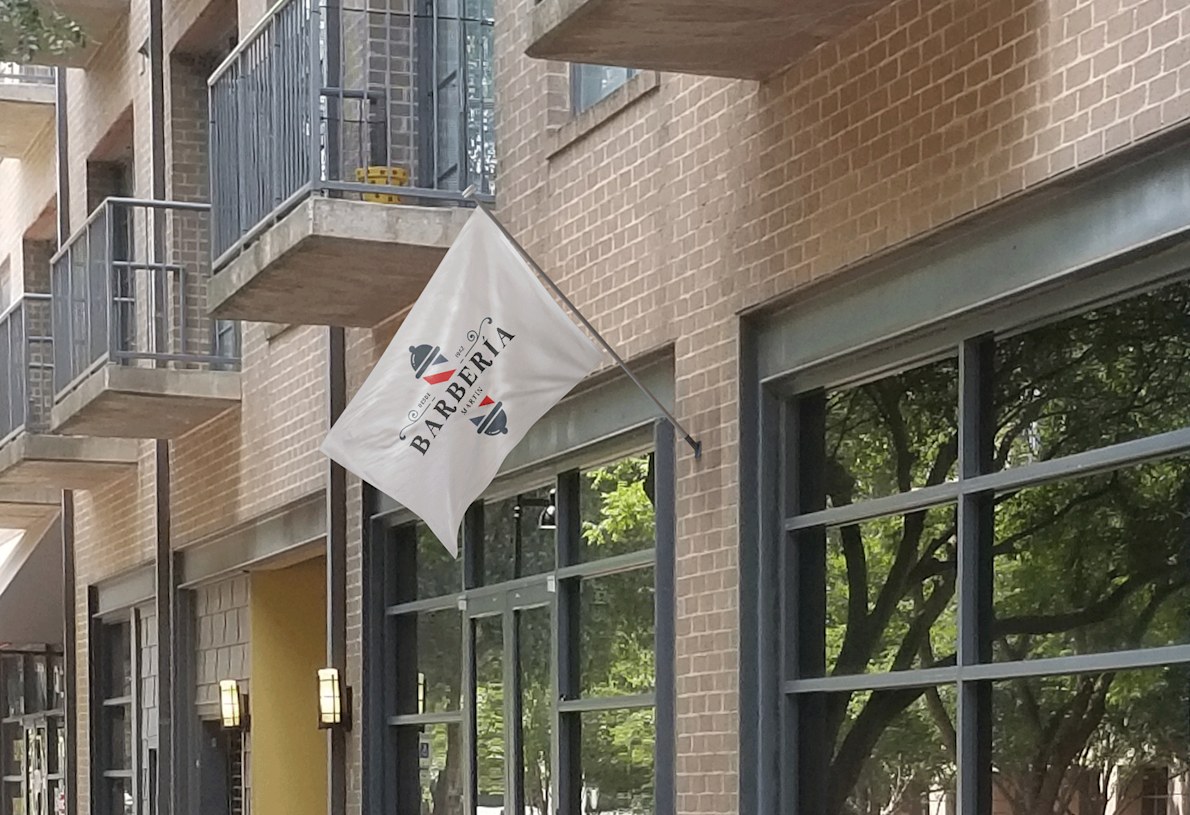 Banderas para fachada 1