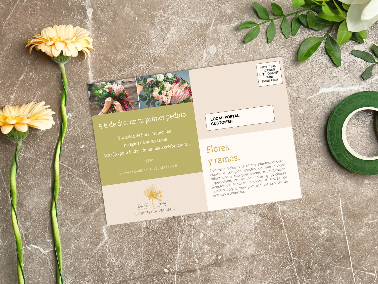 Una postal de correo directo EDDM anunciando ofertas de una floristería.