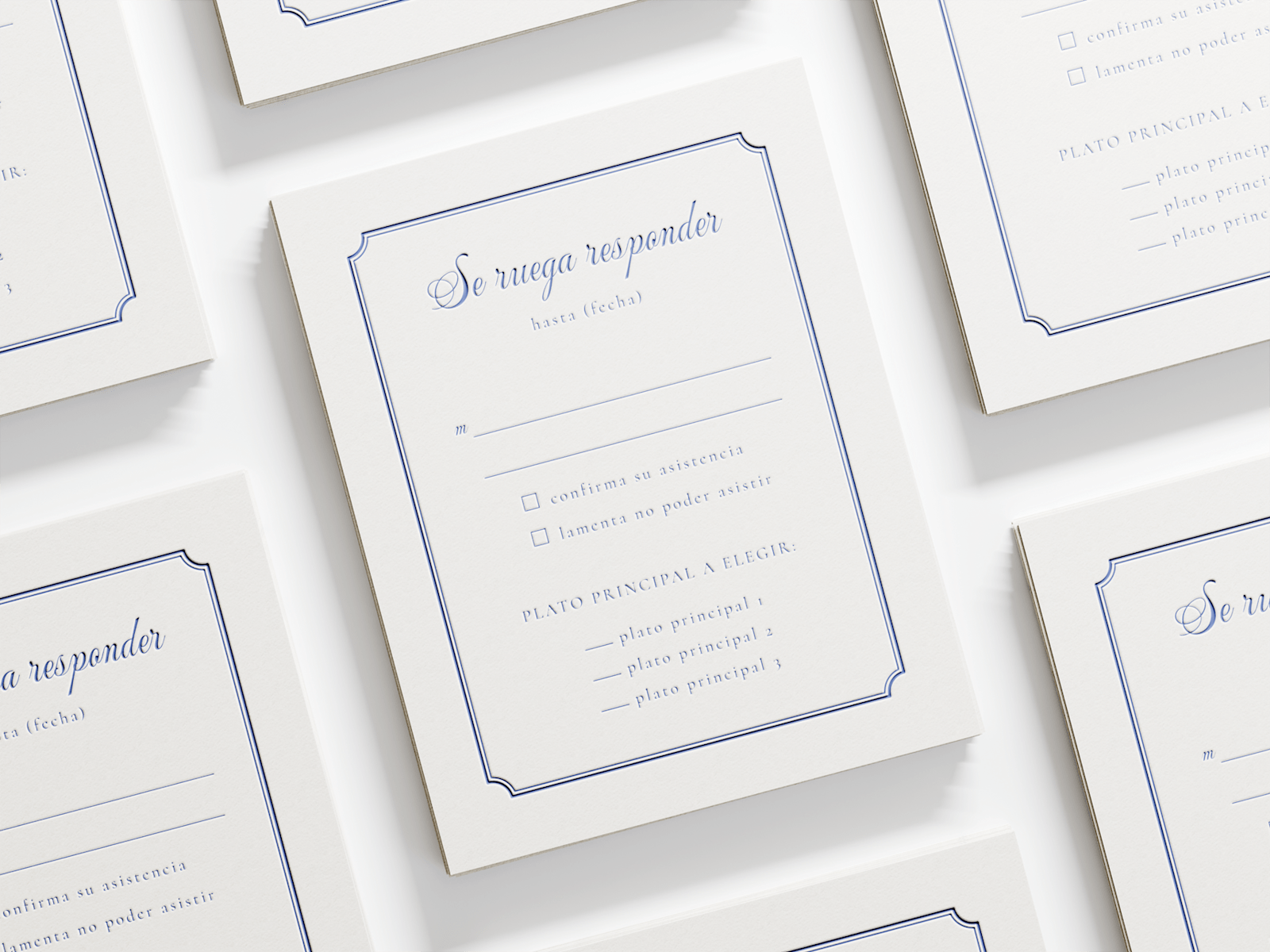 Larger version: Una tarjeta de RSVP letterpress con escritura en cursiva. 